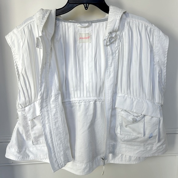FP MOVEMENT Free People Full Zip Hooded Oversized Vest Size Small White Color - Picture 8 of 13